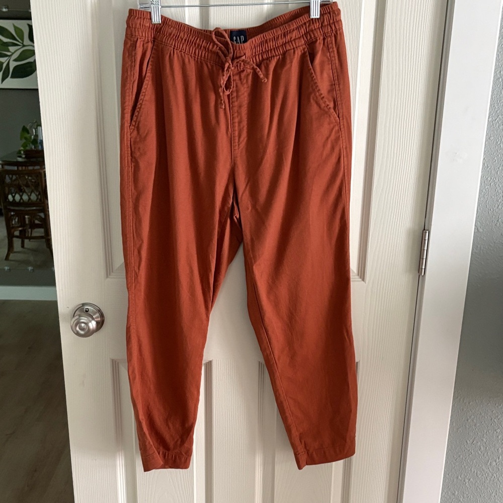 GAP Drawstring Joggers in Rust Orange
